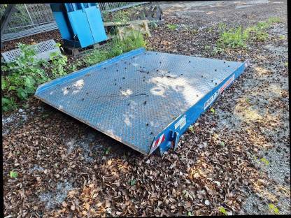 Bild 4:Butt Container Überladebrücke