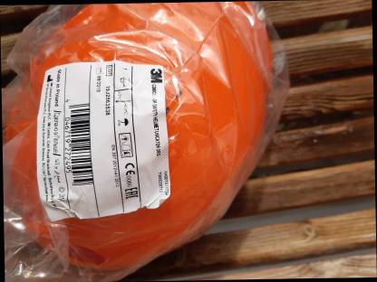 Bild 2:Sicherheitshelm Peltor neu