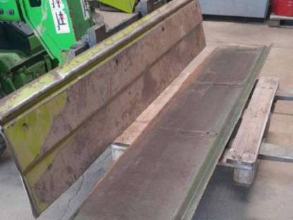 Bild 2:Vario Bleche für Claas V750