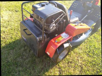 Bild 3:Canycom 141 Masao Hochgrasmäher Langgrasmäher Christbaumkult