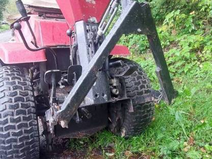 Bild 2:Kleiner Traktor