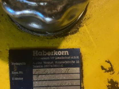 Bild 2:Papier/Folienpresse