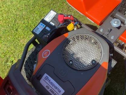 Bild 3:Husqvarna Rider 216T AWD