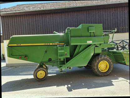 Bild 2:John Deere Mähdrescher 942