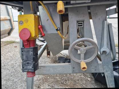 Bild 3:Avola Kreissäge ZBV 450-10 Holzkreissäge