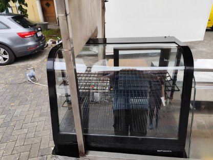 Bild 6:Verkaufsanhänger