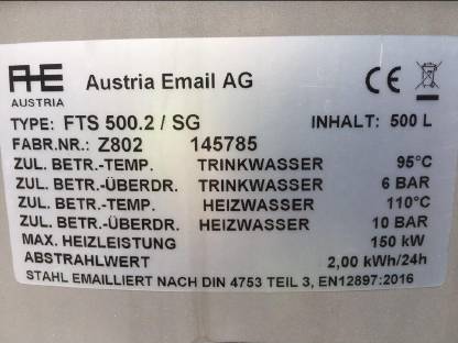 Bild 3:Solarpaneele inklusive 500 l Boiler