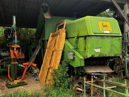 John Deere 955