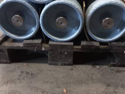 Bild 2:Bremsenprüfstand Rollen