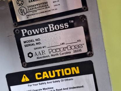 Bild 9:Selbstfahrer Kehrmaschine Power Boss