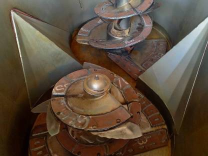 Bild 3:Verschleißplatten, Futtermischwagen, Mischwagen