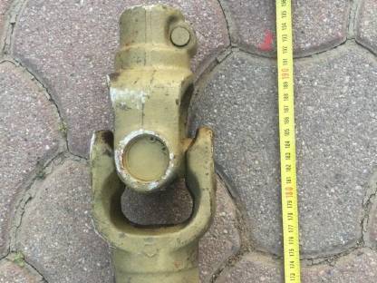 Bild 5:Antriebswelle Gelenkwelle Kirchner Seitenstreuer TS 3026