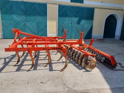 Bild 3:Grubber Landsberg Pöttinger