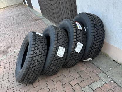 285/70 R19,5 LKW Reifen Neu