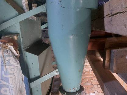 Bild 5:Getreidereinigung Emceka Vibraklon