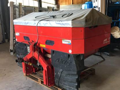 Bild 3:Rauch Axis-M 30.2 EMC+W V8 Düngerstreuer