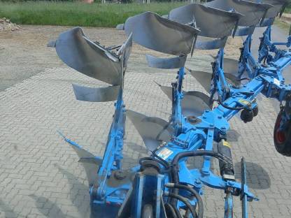 Bild 6:Wendepflug Lemken Variopal X7