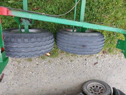 Bild 7:Holzanhänger