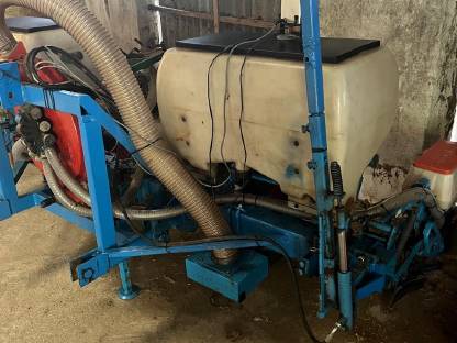 Bild 5:Monosem Einzelkornsämaschine