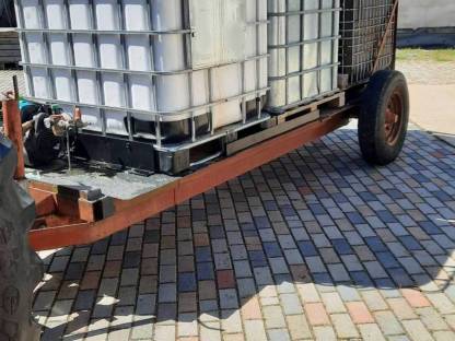 Bild 6:Anhänger, Bagger Transporter, mobile Bewässerung