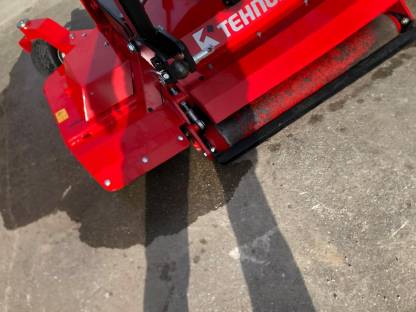 Bild 4:Sichelmäher/Mulchmäher Thenos MT180