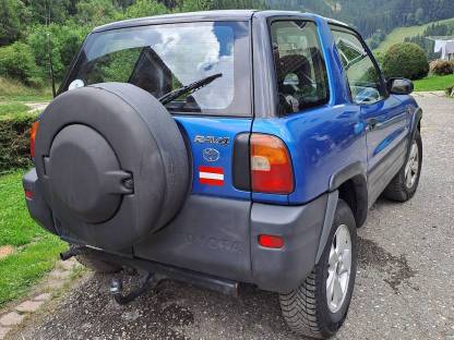 Bild 3:Toyota RAV 4