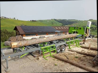 Bild 5:Lohnschnitt Mobilsäge Bauholz Mebor 1100