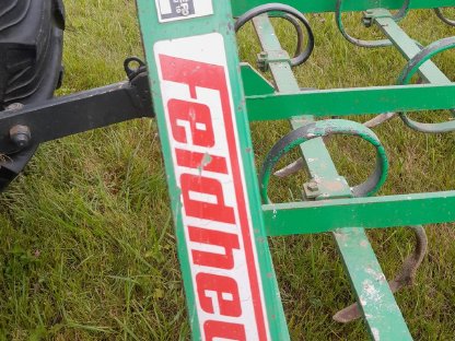 Bild 2:Feldherr Feingrubber