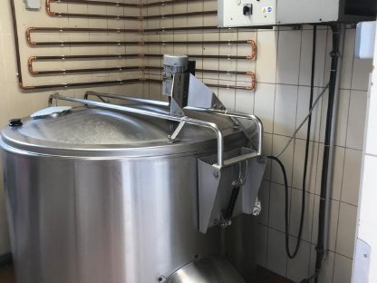 Milchtank mit Kühlung