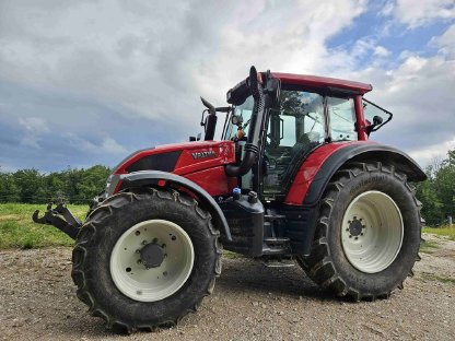 Valtra N143 Versu