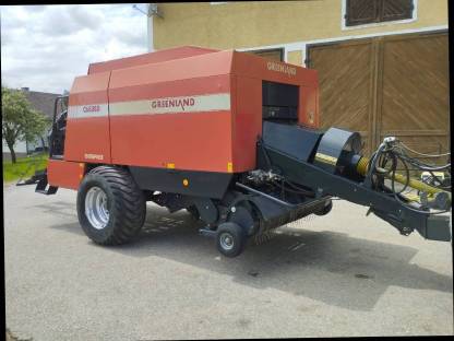 Bild 8:Greenland Quaderballenpresse