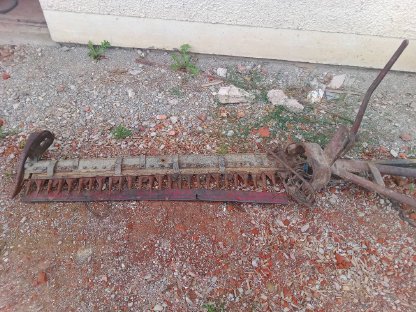 Oldtimer Mähwerk Raspe