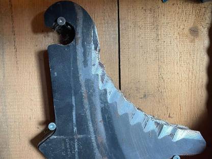 Bild 2:Ballenpressenmesser