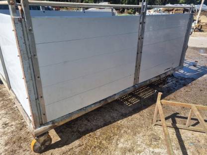 Bild 8:Fahrbare Kälberbox