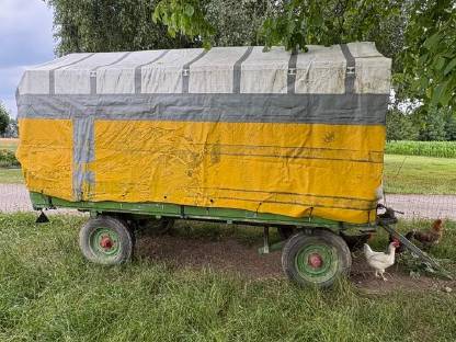 Bild 3:Schaf-Ziegenanhänger