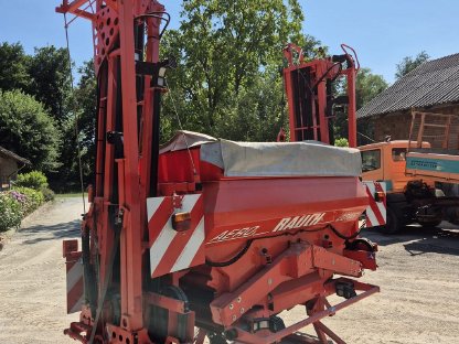 Bild 6:Rauch Aero 2216 Düngerstreuer