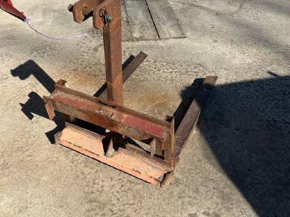 Bild 2:3-Punkt-Palettengabel