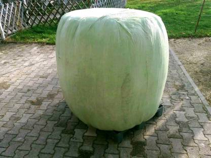 Silo Gärheu Heulage Rundballen