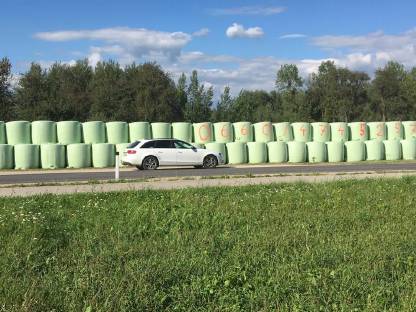 Bild 3:Maissilageballen