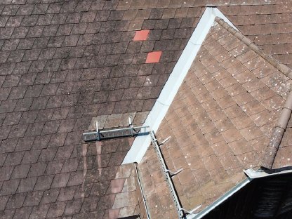 Bild 3:Dachziegel zu verschenken