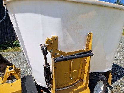 Bild 2:Mammut Selbstfahrender Futtermischer PM 2.5 SFB