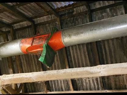 Bild 5:Auer Heuverteiler