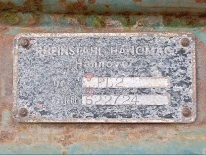 Bild 4:Frontlader mit Schaufel Hanomag Perfekt 300