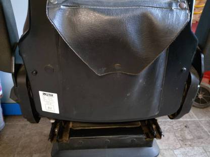 Bild 4:PILOT Luftsitz aus Steyr 4105 Kompakt