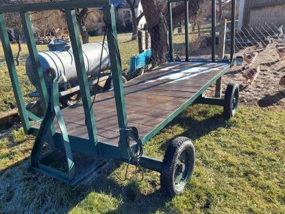 Bild 6:Traktor Anhänger