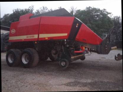 Bild 3:Großpackenpresse LB 12100