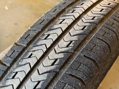 Bild 4:Anhänger Fahrgestell Notstrom Kompressor Atlas Copco