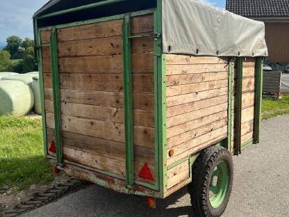 Bild 2:Viehanhänger