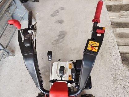 Bild 5:REFORM Mäher N 100 inkl. Kehrmaschine