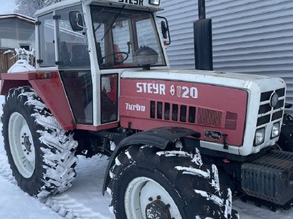Bild 2:Steyr 8120